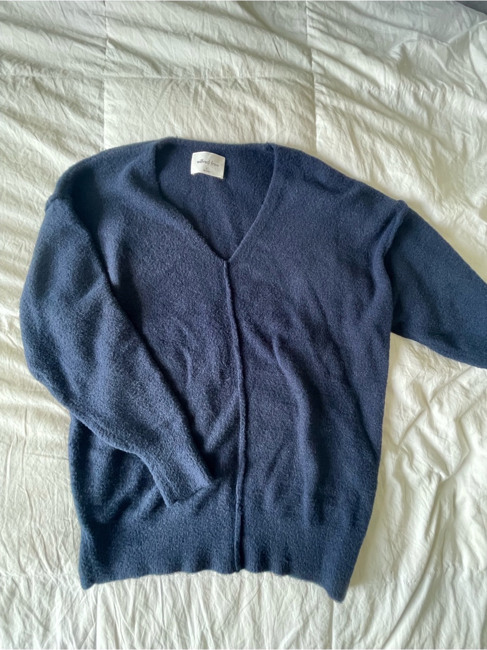 Aritzia Hush Knit Sweater in Navy